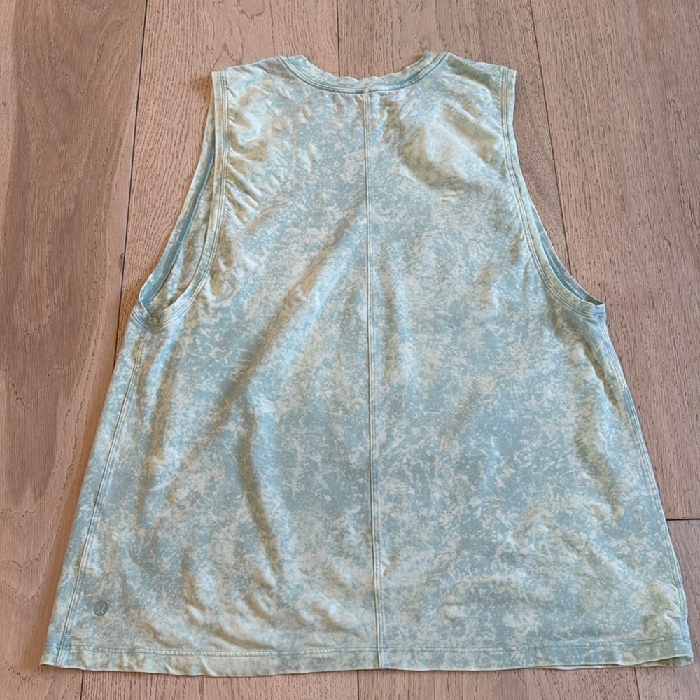 Lululemon All Yours Tank in Cloud Wash Size 8 - Picture 3 of 9